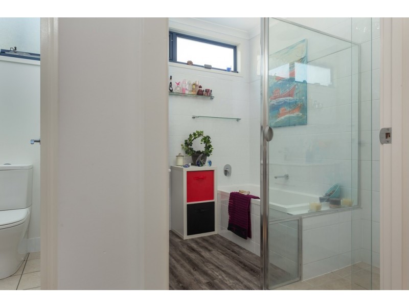 67 Berrima Parade, Surfside NSW 2536