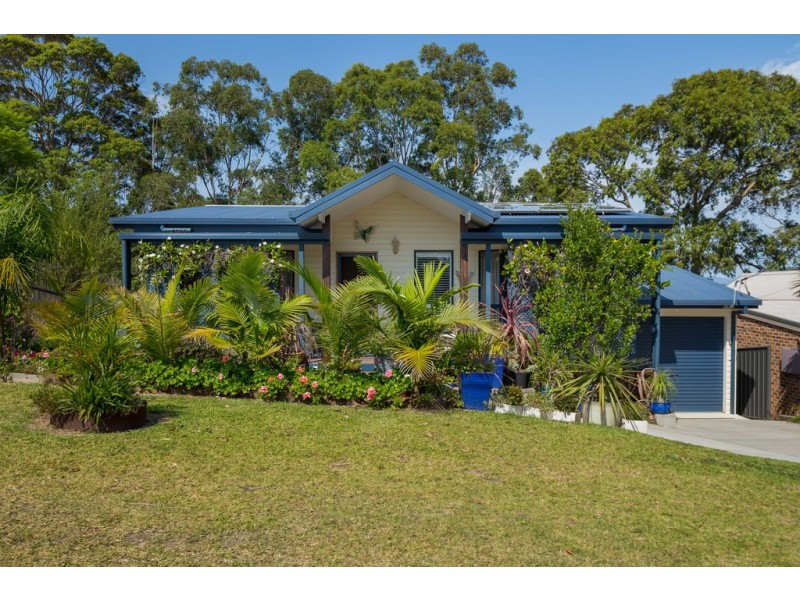 67 Berrima Parade, Surfside NSW 2536