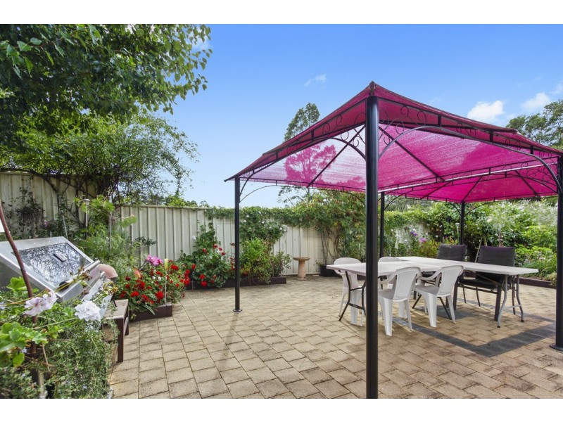 8 Henry Place, Long Beach NSW 2536