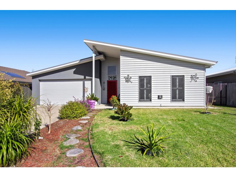 80 Heath Street, Broulee NSW 2537