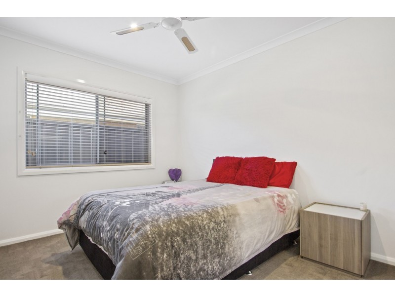 80 Heath Street, Broulee NSW 2537