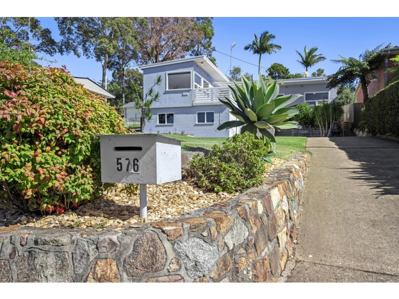 576 Beach Road, Denhams Beach NSW 2536