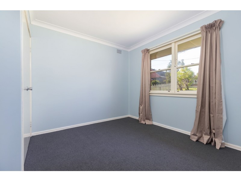 42 Bavarde Avenue, Batemans Bay NSW 2536