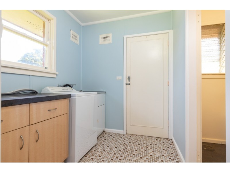 42 Bavarde Avenue, Batemans Bay NSW 2536