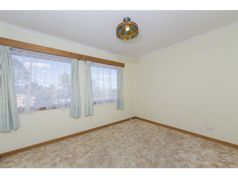 46 Calga Crescent, Catalina NSW 2536