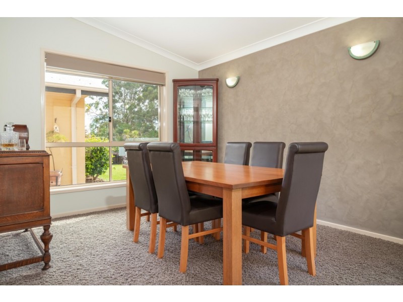 10 River Link Road, Mossy Point NSW 2537