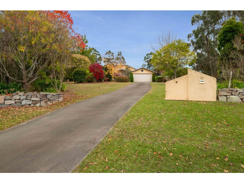 10 River Link Road, Mossy Point NSW 2537