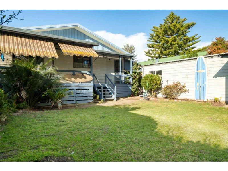 79 Sunpatch Parade, Tomakin NSW 2537