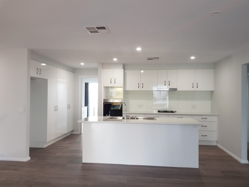 142 Edward Road, Batehaven NSW 2536