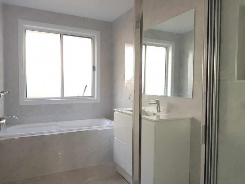 142 Edward Road, Batehaven NSW 2536