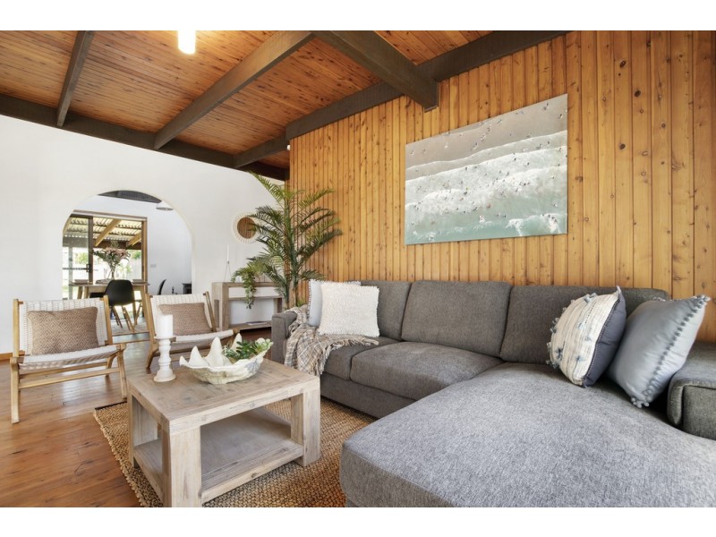 12 Heffernan Place, Moruya NSW 2537