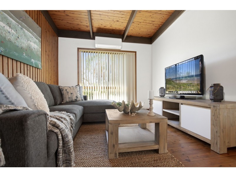 12 Heffernan Place, Moruya NSW 2537