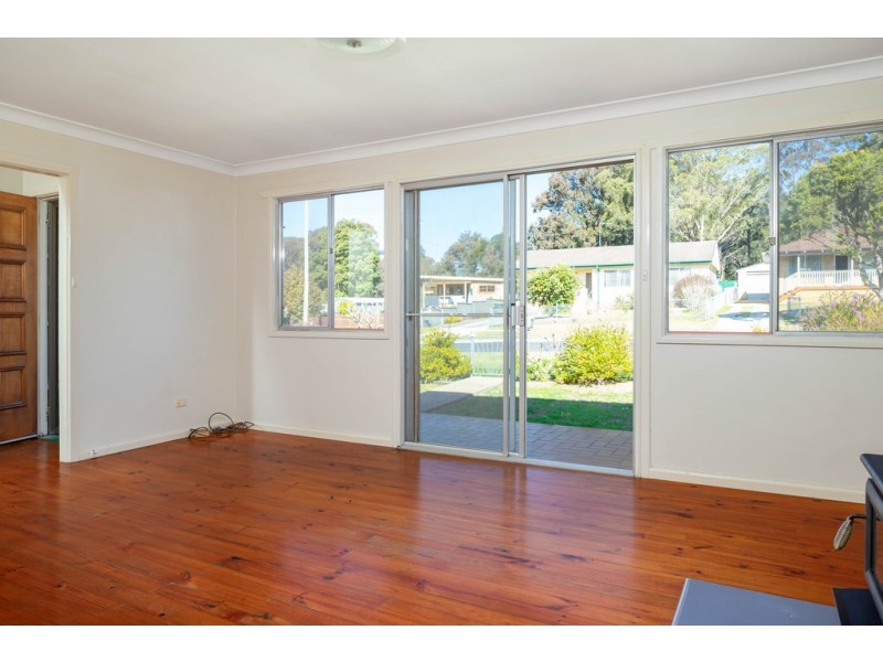 52 Bavarde Avenue, Batemans Bay NSW 2536