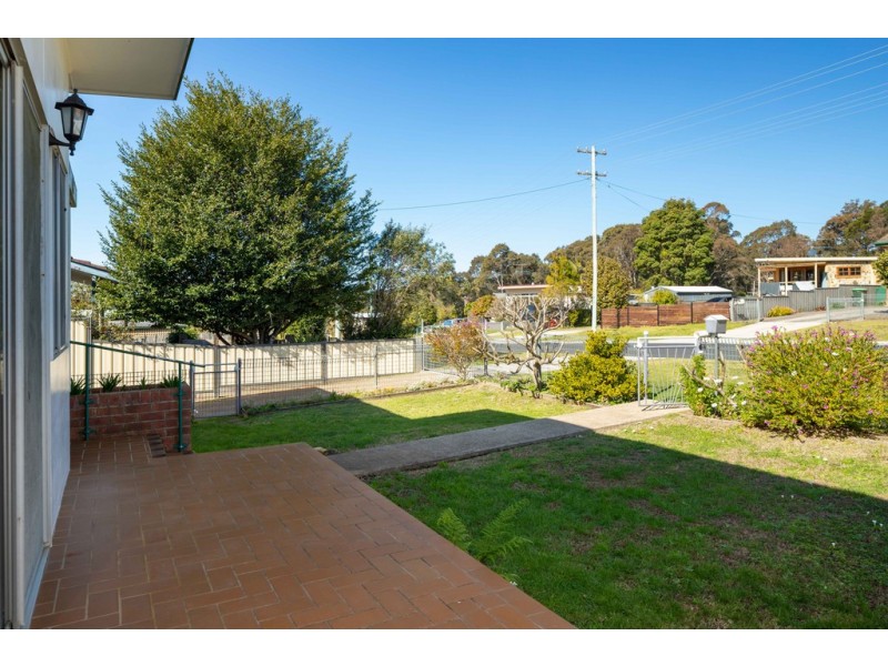52 Bavarde Avenue, Batemans Bay NSW 2536
