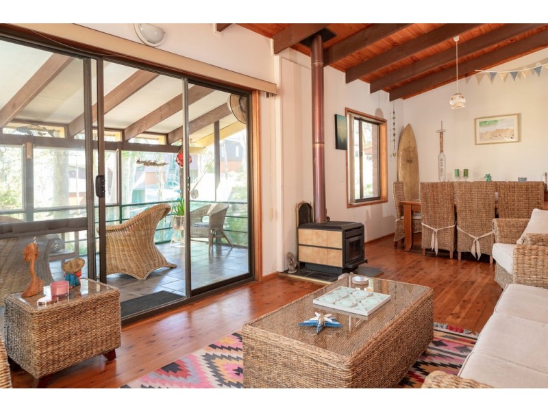 3 Karana Close, Long Beach NSW 2536