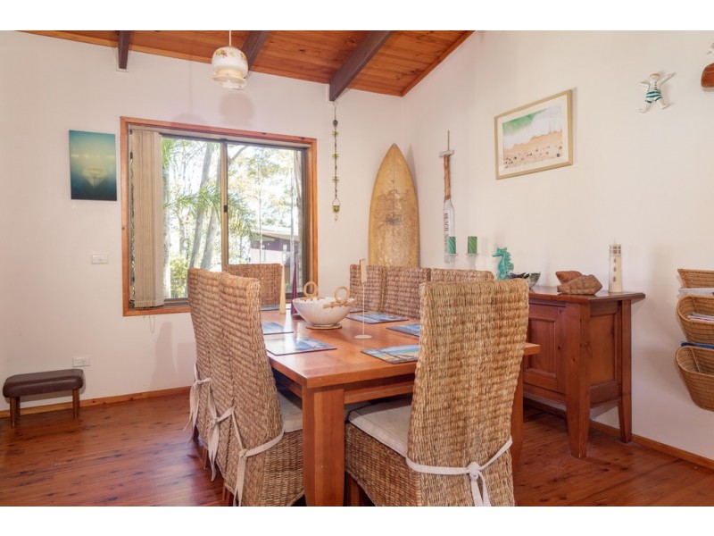 3 Karana Close, Long Beach NSW 2536