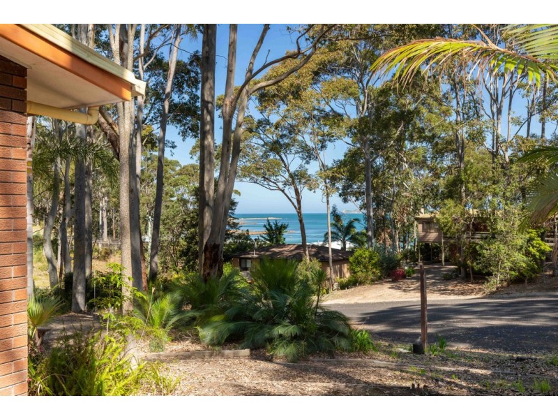 3 Karana Close, Long Beach NSW 2536