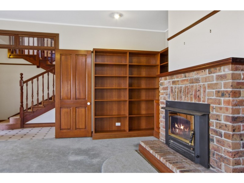 72 Annetts Parade, Mossy Point NSW 2537
