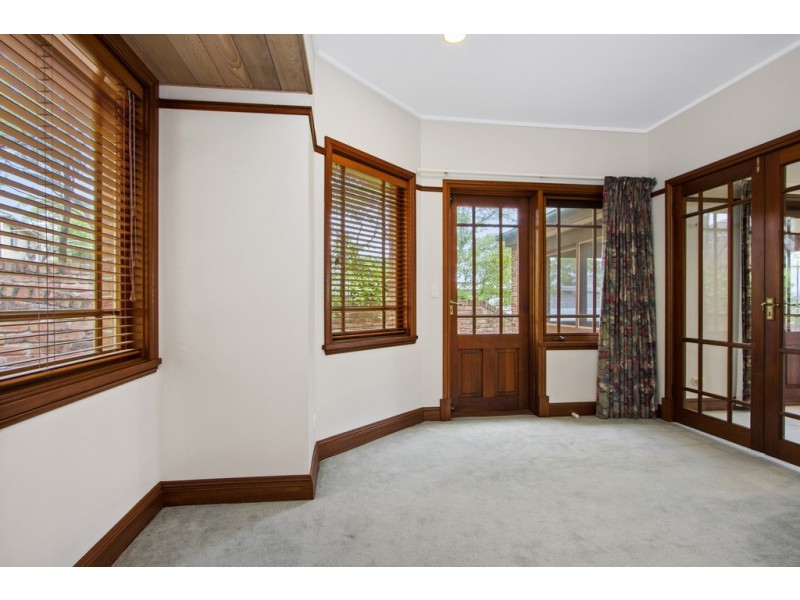 72 Annetts Parade, Mossy Point NSW 2537