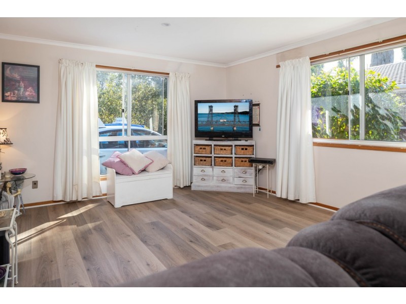 4/23 Dolphin Avenue, Batemans Bay NSW 2536