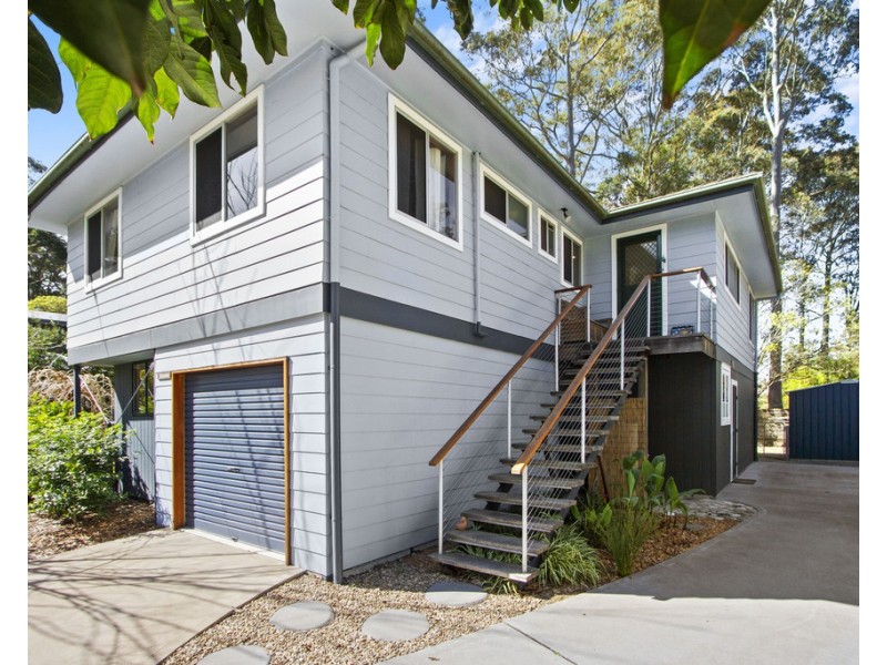 16 Annetts Parade, Mossy Point NSW 2537