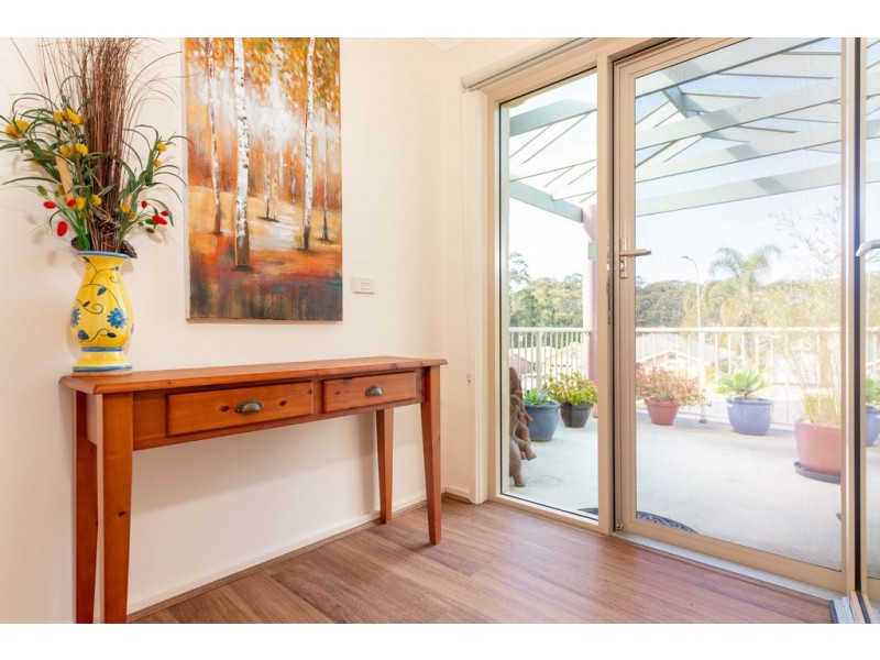 39 Thomas Mitchell Crescent, Sunshine Bay NSW 2536