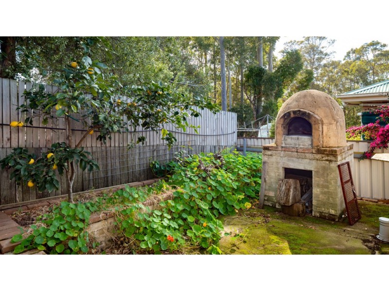 39 Thomas Mitchell Crescent, Sunshine Bay NSW 2536