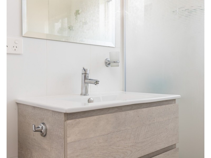 13A Bavarde Avenue, Batemans Bay NSW 2536