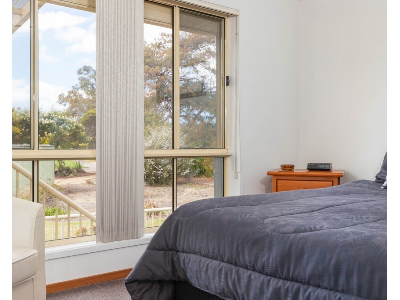 13A Bavarde Avenue, Batemans Bay NSW 2536