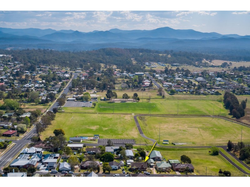 7 Foreman St, Moruya NSW 2537