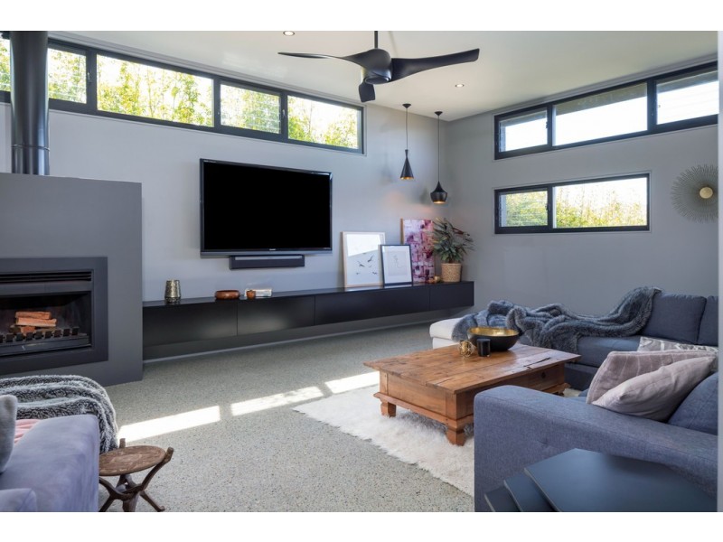 21 Bagarin Avenue, Tomakin NSW 2537