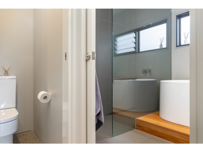 21 Bagarin Avenue, Tomakin NSW 2537