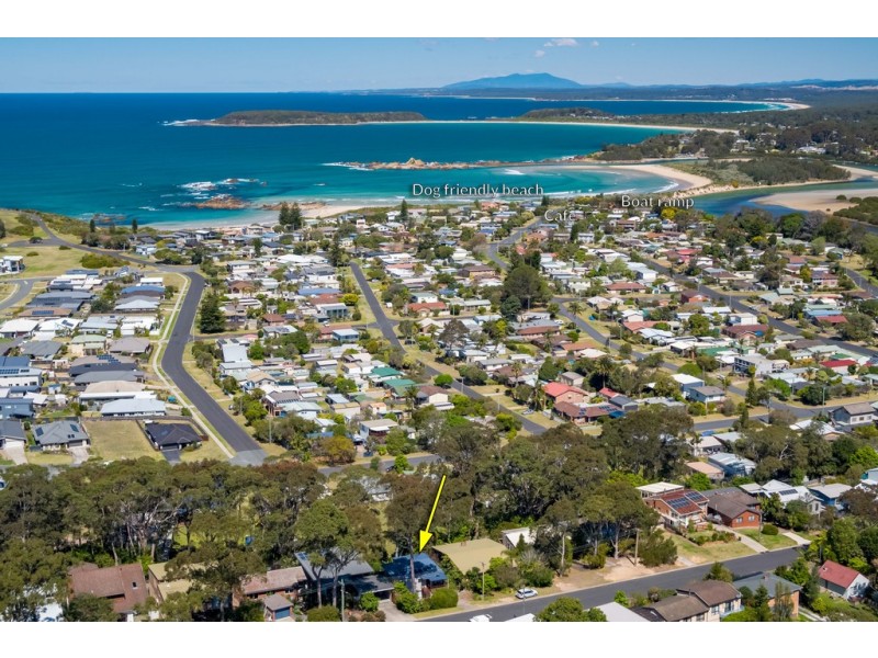 35 Forest Parade, Tomakin NSW 2537