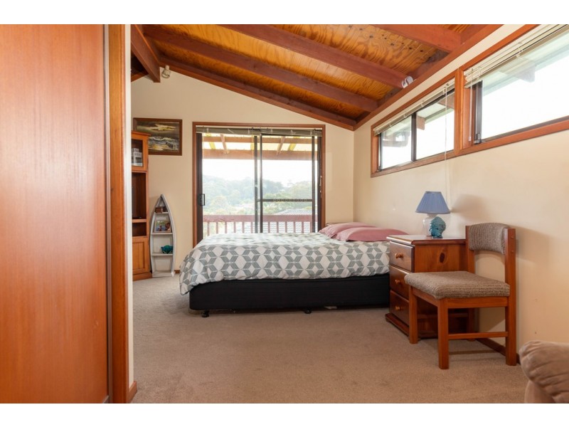 380 George Bass Drive, Malua Bay NSW 2536