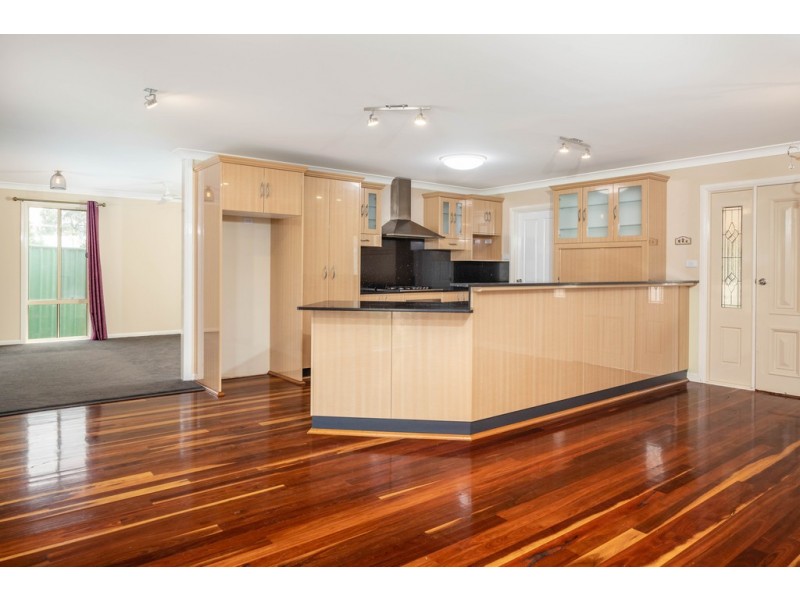 82 Spencer Street, Moruya NSW 2537