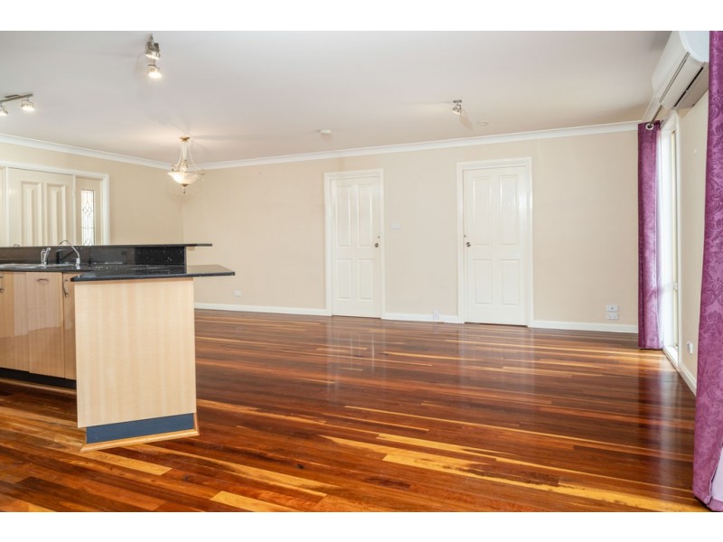 82 Spencer Street, Moruya NSW 2537