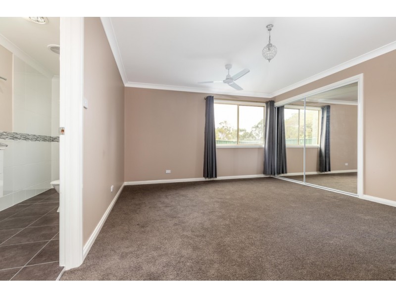 82 Spencer Street, Moruya NSW 2537