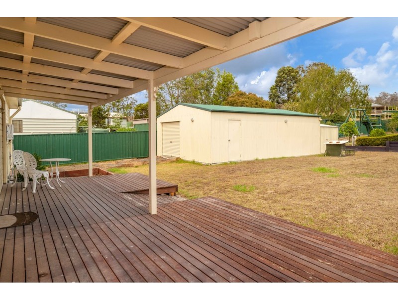 82 Spencer Street, Moruya NSW 2537