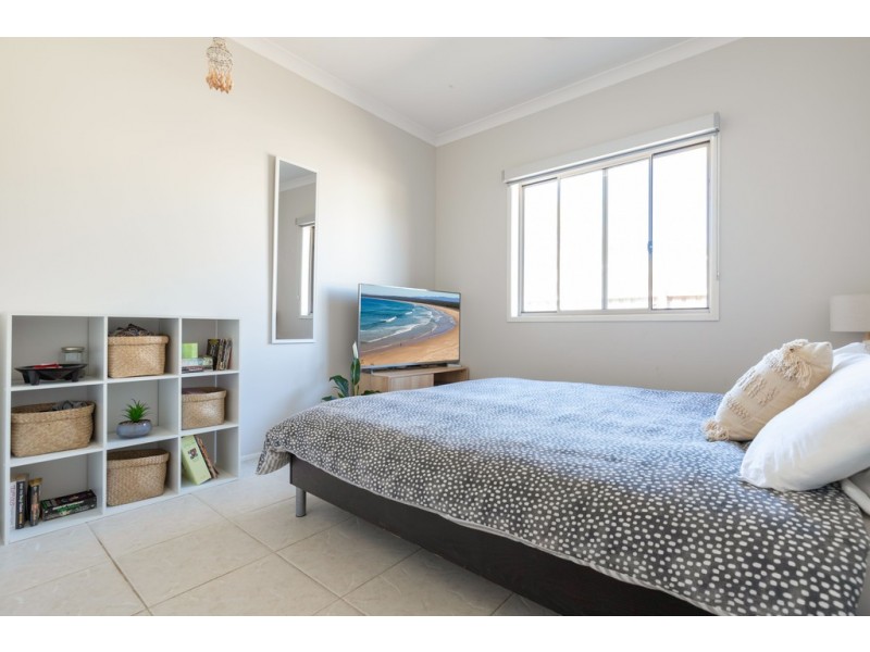 44 Grant Street, Broulee NSW 2537