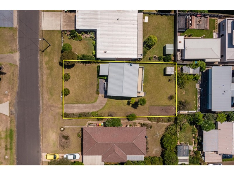 7 Ocean Road, Batehaven NSW 2536