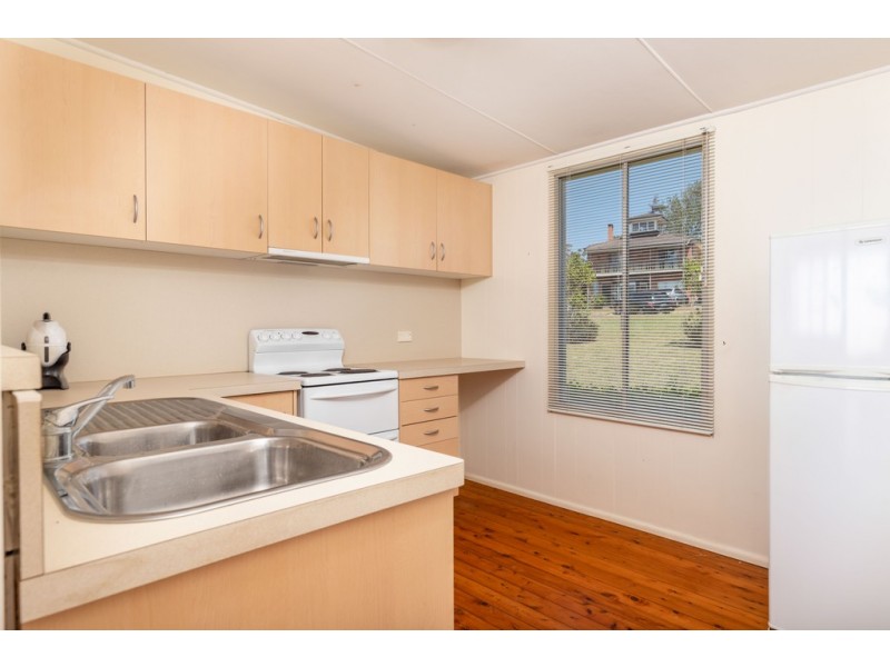 7 Ocean Road, Batehaven NSW 2536