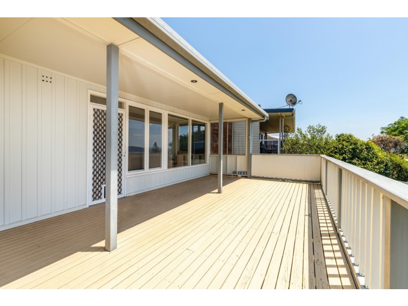 7 Ocean Road, Batehaven NSW 2536