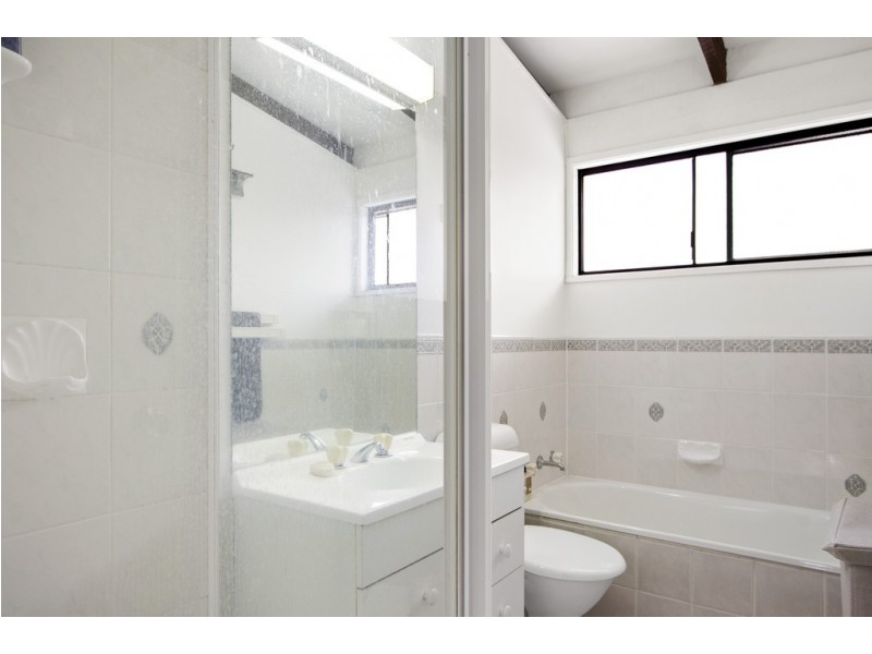 139 Country Club Drive, Catalina NSW 2536