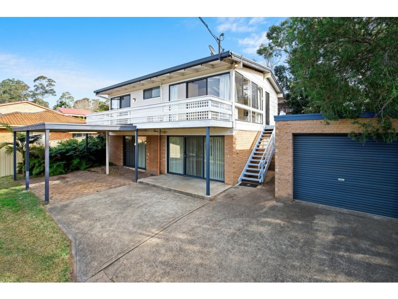 139 Country Club Drive, Catalina NSW 2536