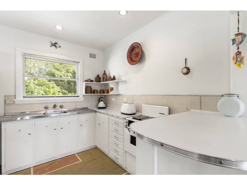 144 Annetts Parade, Mossy Point NSW 2537