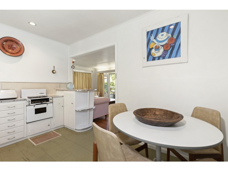 144 Annetts Parade, Mossy Point NSW 2537