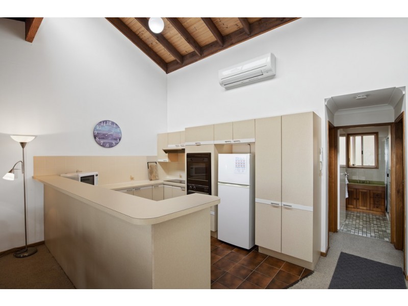 4/2C Graydon Avenue, Denhams Beach NSW 2536