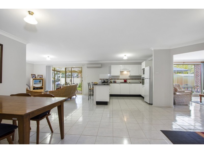 23 Woolabar Drive, Broulee NSW 2537