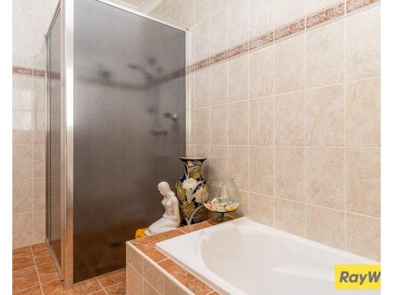 1 Lawson Place, Sunshine Bay NSW 2536