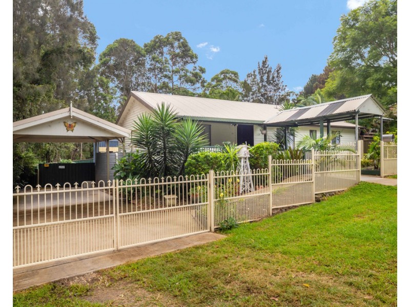 24 Tomakin Place, Tomakin NSW 2537